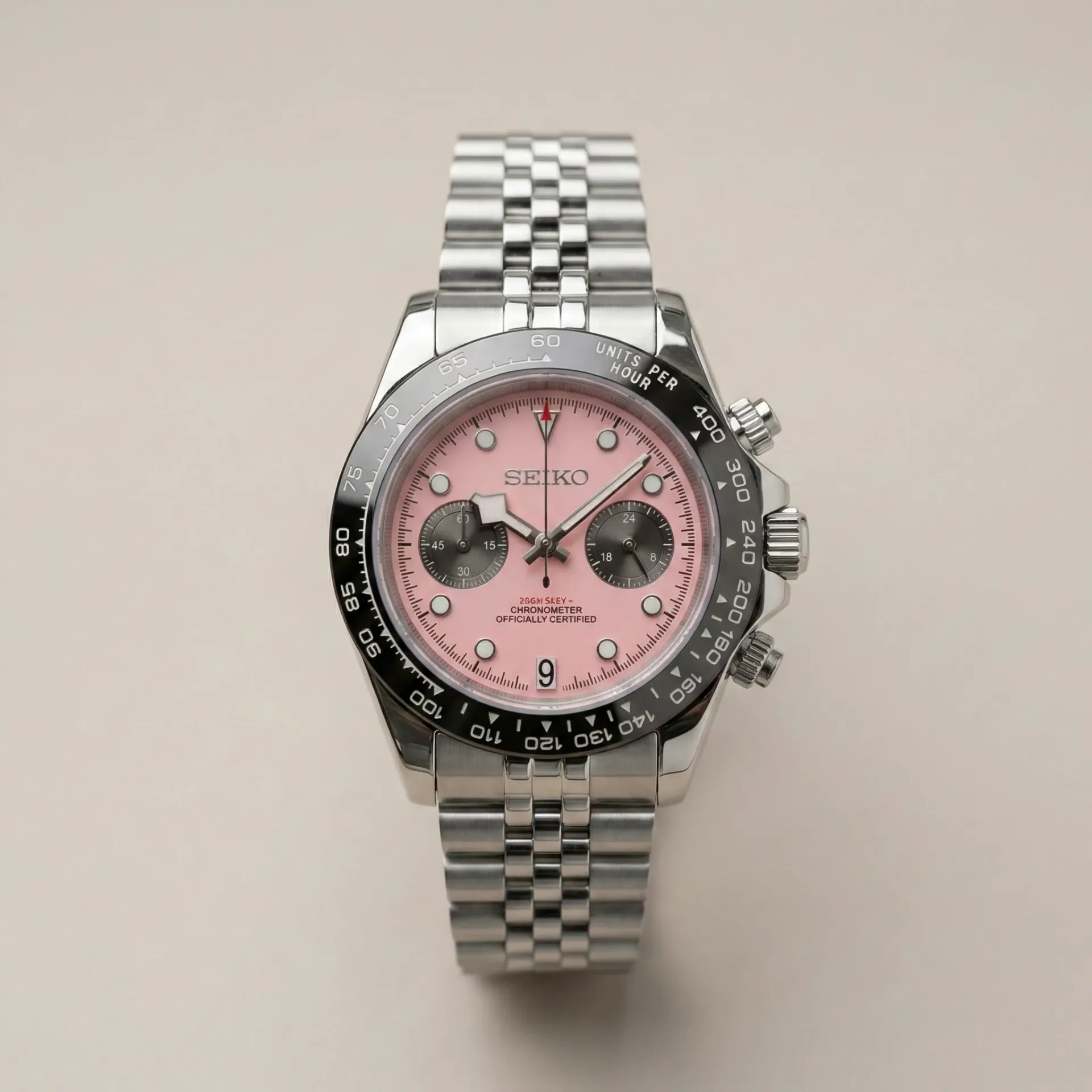 S Mod "Pink Panda" Chronograph – Pembe Kadran & Siyah Alt Göstergeler