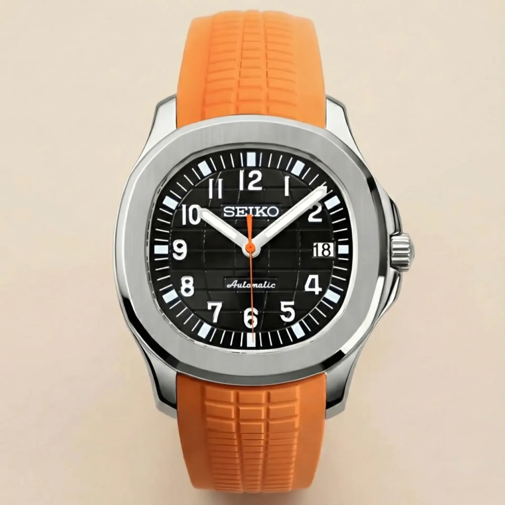 S Mod Aquanaut Edition – Siyah Kadran & Turuncu Kauçuk Kordon