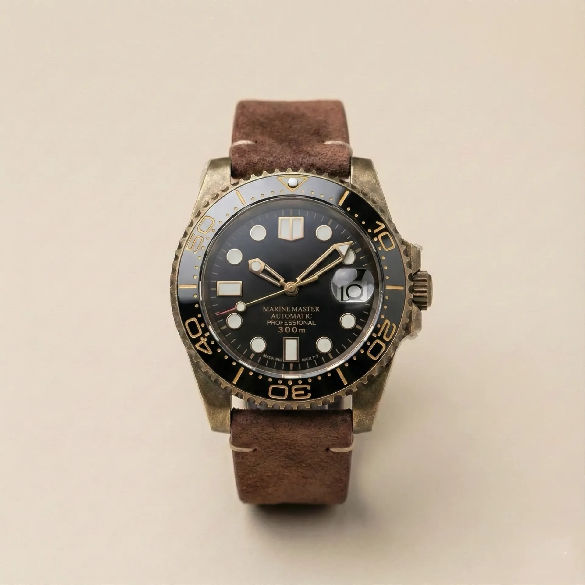 S Mod Bronze Submariner – Living Case & Leather Strap (NH35)
