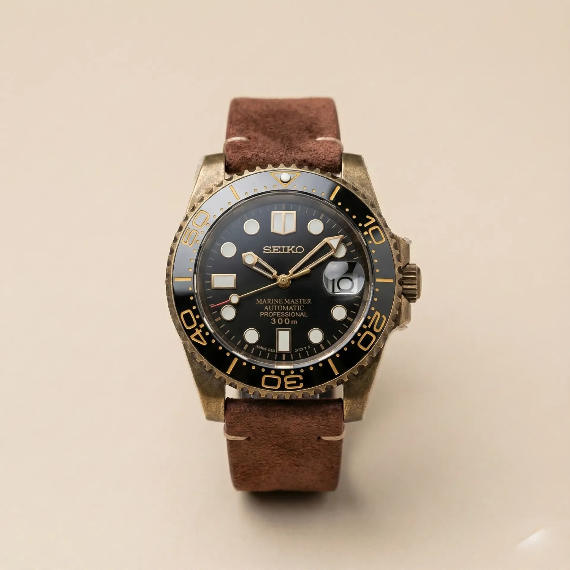 S Mod Bronze Submariner – Living Case & Leather Strap (NH35)