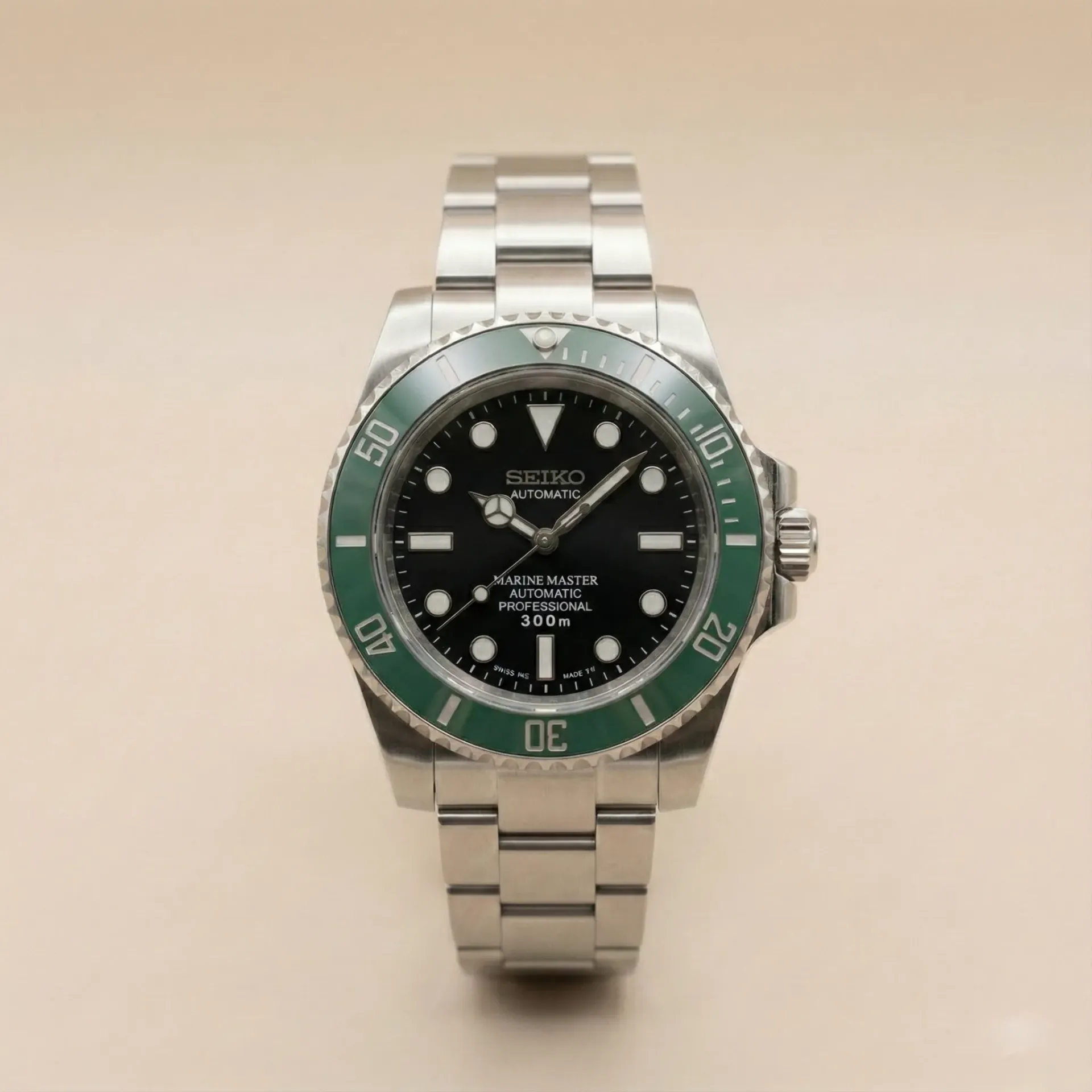 S Mod Submariner – Siyah Kadran & Yeşil Seramik Bezel